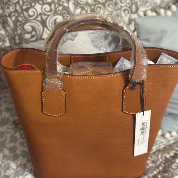 Dooney Florentine Brinley - Picture 2 of 4